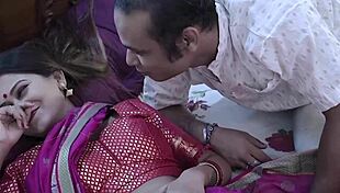 Married indian couple romantic pussy fucking with hindi audio! 💕