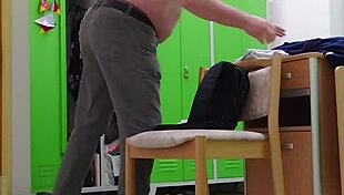 Umziehen auf der Arbeit