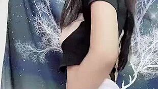 Viet Girl Performs Dancing Routine Part 1