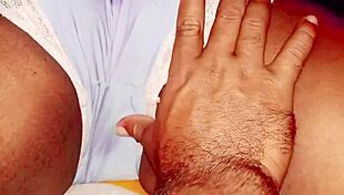 A Bunda Grande Da Minha Madrasta E A Buceta Molhada