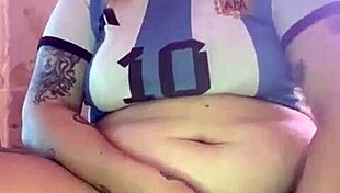 see argentinian how she fuckher self until squirt in solo masturbation