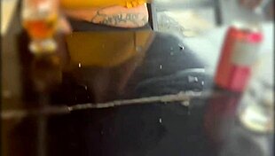 Hey, my boyfriend controlled my little toy in public with Mary Jhuana and Firegreen2, it was so thrilling!