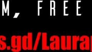 Amateur Queen Squirts Intensely