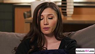 Big Tits Lesbians Facesitting And Pussy Licking Petite 18+ Bff