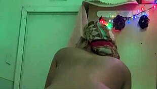 Morning sex with Somali ass?