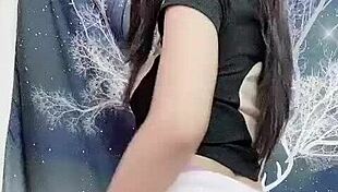 Viet Girl Performs Dancing Routine Part 1