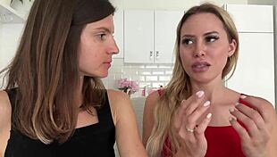 Interview Gina Gerson and Maya Rose