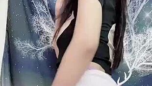 Viet Girl Performs Dancing Routine Part 1