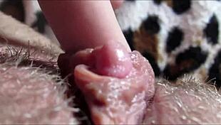 i'm watchin' this big clit orgasm up close