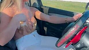 Loira Cavalona in Double Penetration Action