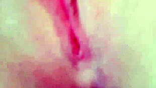 would you suck my pink pussy