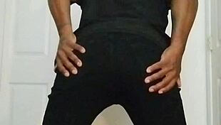 Stretching Ass For Exercise Workout Routine