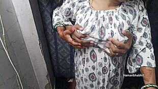 indian desi aunty wants sex