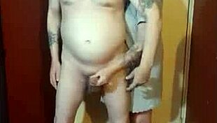 i let my girlfriend kelly humiliate me naked on cam while blindfolded to which i made myself shoot a big cumshot?