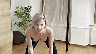 Naked Power Flexing with Miss Daisy Diamond