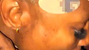 Milf Fills Mouth With Big Black Cock