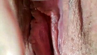 Cheia De Tesão Tocando Uma Siririca Gostosa Com O Dedinho Todo Lá Dentro