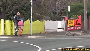 Amateur Australian Girlfriend Performing Oral