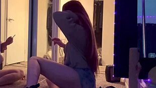 Italiana Big Tits Milf Artemisia Love Showing Her Hot Body Wearing Shorts And Smoking Fetish Sesh