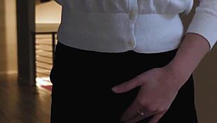 Stepsis Teen Gets Facial from Big Cock