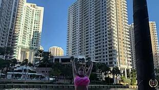 insatiable bbw hollywood rides rome majors massive cock with hot ass