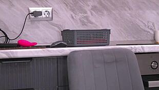 im fucking myself with a dildo shes thinking about you