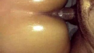 nalgas aceitosas