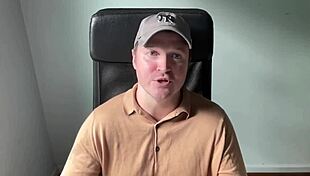 art school intimate connection