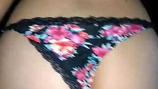 Enjoying Some Nice Twerking Moves