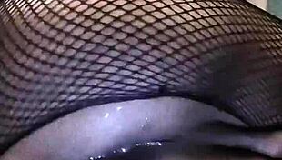 Young ebony emo slut Tavaius Deshawn craves Chris Brown fan's hard cock