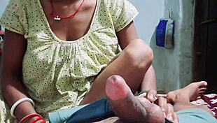 telugu hot young 18+ girl hot romance in bathroom