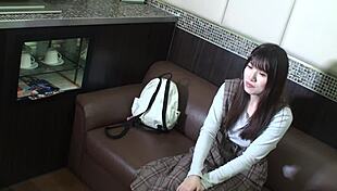 ex-big corp receptionist 26yo screams from pussy licking and squirting fuck 😩👅