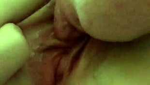 Hot blonde unleashes massive squirt explosion all over Bali paradise