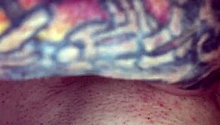 Watch this real amateur couple roughly fingering stretching her tight wet milf pussy close up 🔥✋💦 