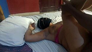 Curvy amateur girlfriend in stockings gets wet and hungry for homemade sex