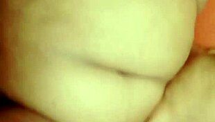 sundaydogood614 shares tight pussy gripping cock in latest april update video