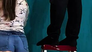 ay papi, this milf latina gave the construction worker a real homemade blowjob... mamada casera bien rica y mojada