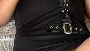 quick fuck me before my husband shows up!