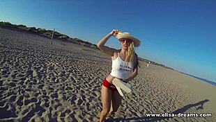 i flashed my bare pussy no panties comin back from beach