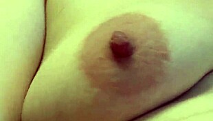 discover this hairy milf's big pussy cumming on homemade toys