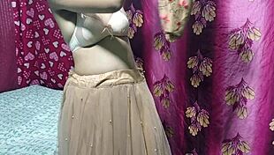 Desi Indian girlfriend fucked hard by boyfriend before her marriage in wild cowgirl ride 