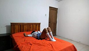 Canadian Latina Cousin Student Shakes Huge Ass While Masturbating Her Horny Pussy Solo