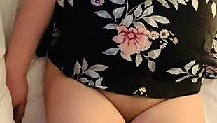 hey i'm super horny right now come fuck me