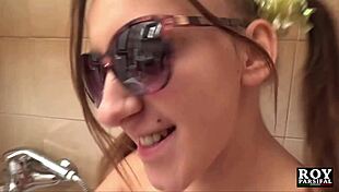 omg la 18enne diana loves cock and knows exactly how to ride it hard 😍🍆