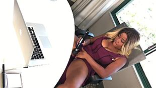 when the boss leaves, i dive into my juicy pussy playtime