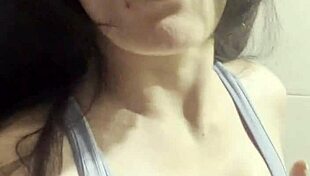 Me Masturbate In Public Bathroom While No One's Around!!