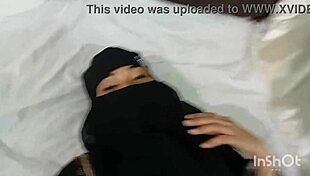 muslim girl and desi boyfriend deliver intense homemade doggystyle pounding with handjob finish