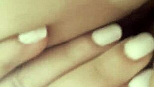 Me Masturbate In Public Bathroom While No One's Around!!