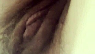 Me Masturbate In Public Bathroom While No One's Around!!