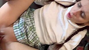 Two beautys need good fuckin!